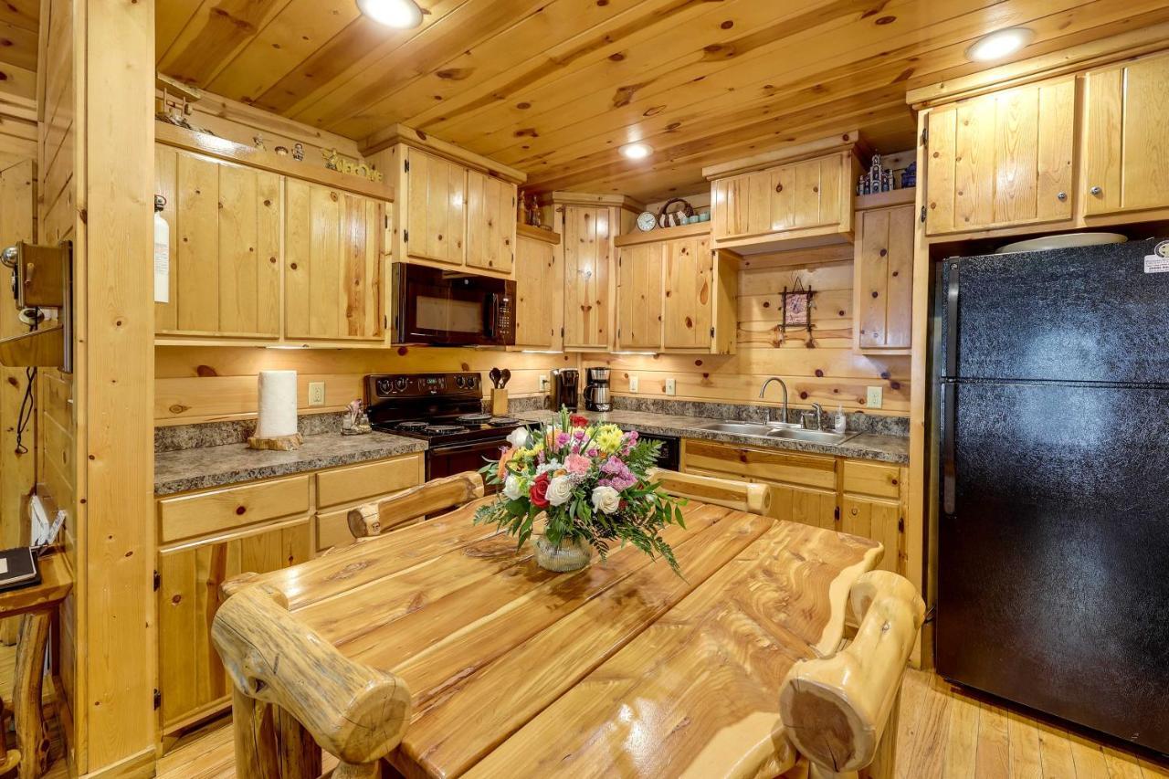 Broken Bow Rental Cabin With Hot Tub And Bar ภายนอก รูปภาพ