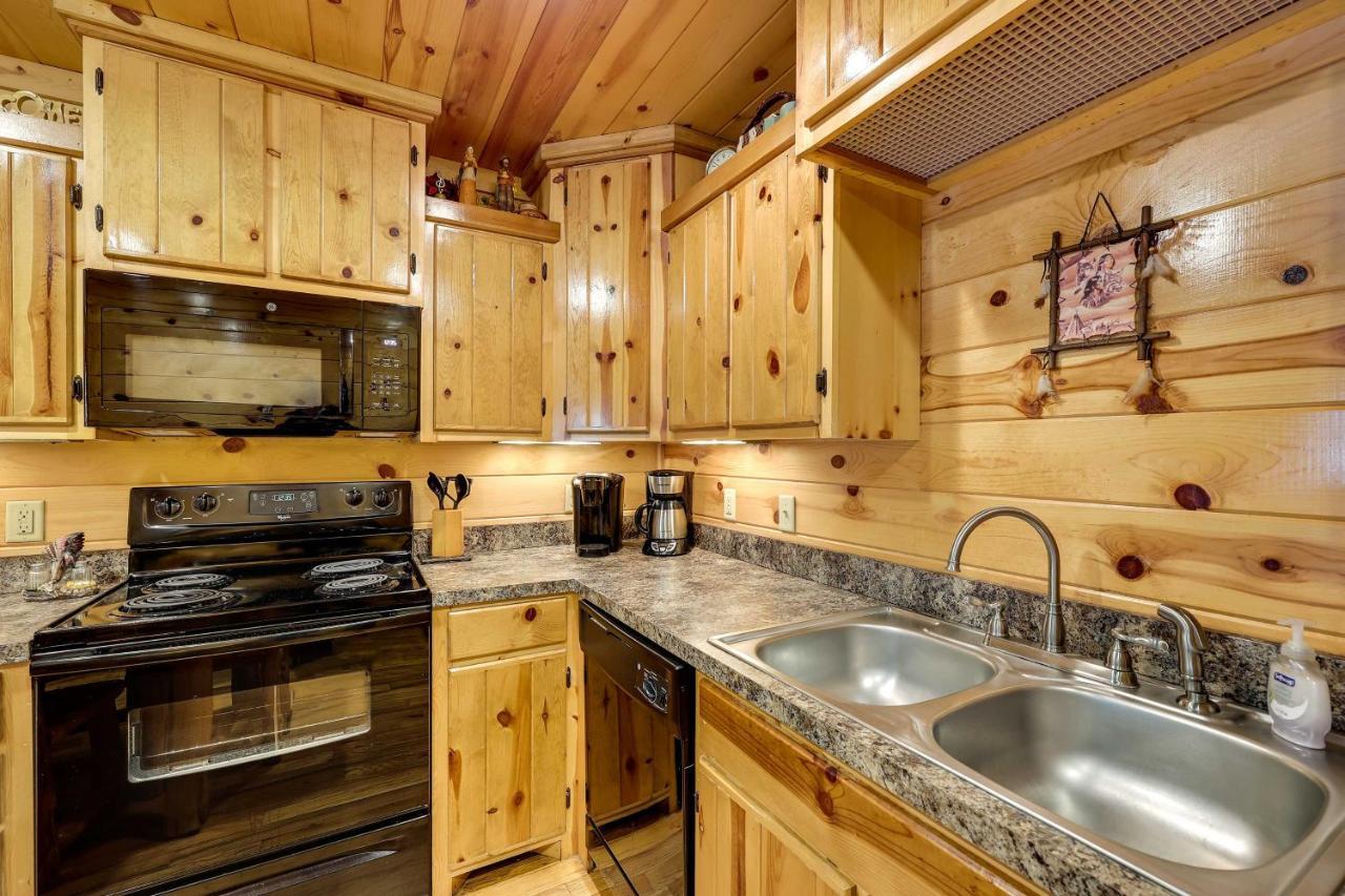 Broken Bow Rental Cabin With Hot Tub And Bar ภายนอก รูปภาพ