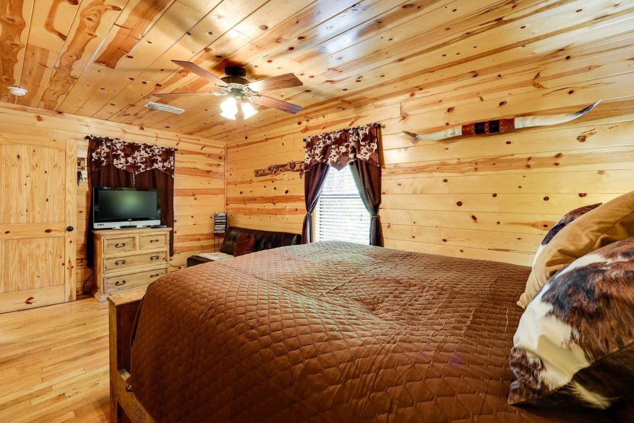 Broken Bow Rental Cabin With Hot Tub And Bar ภายนอก รูปภาพ