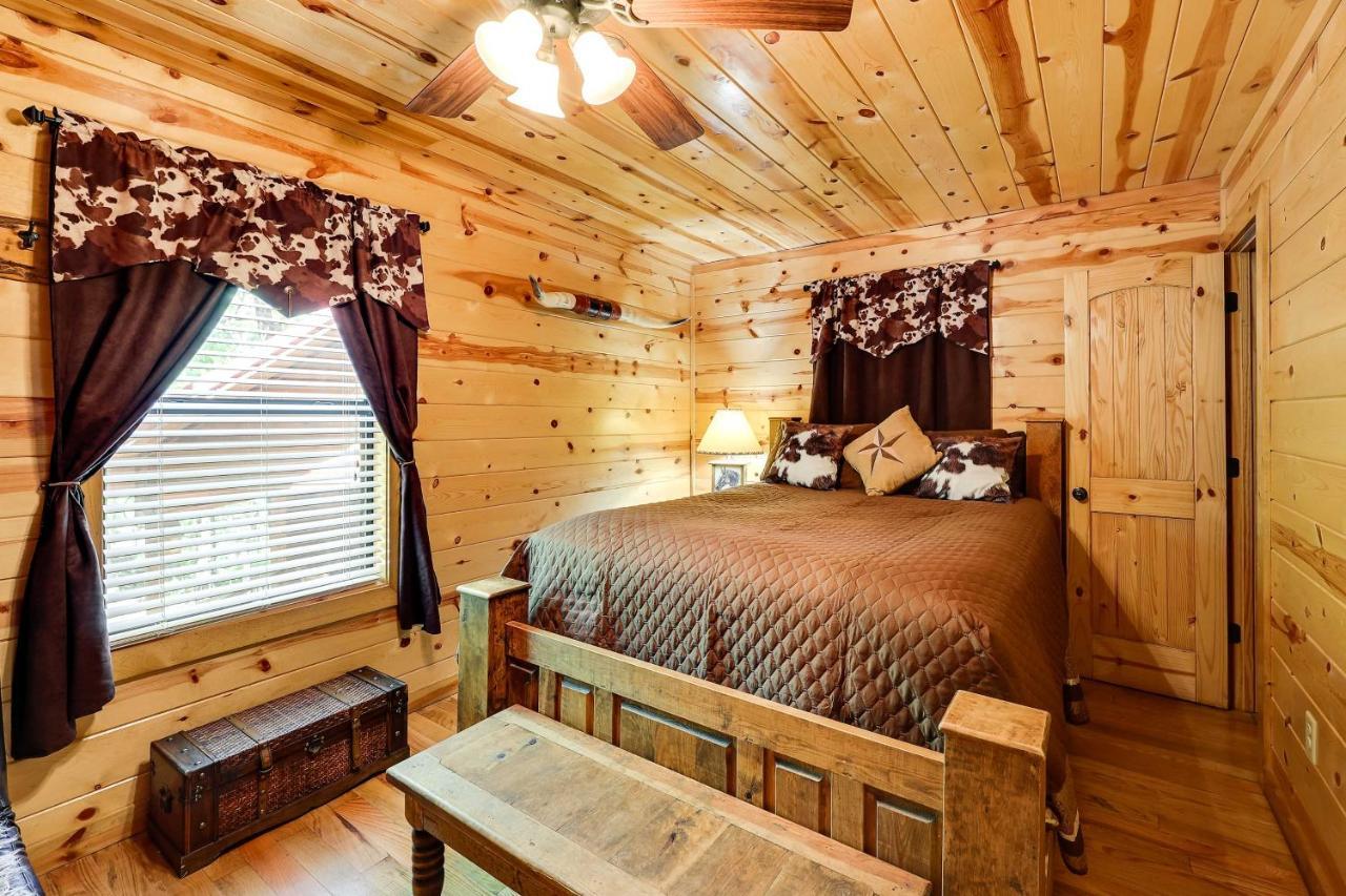 Broken Bow Rental Cabin With Hot Tub And Bar ภายนอก รูปภาพ