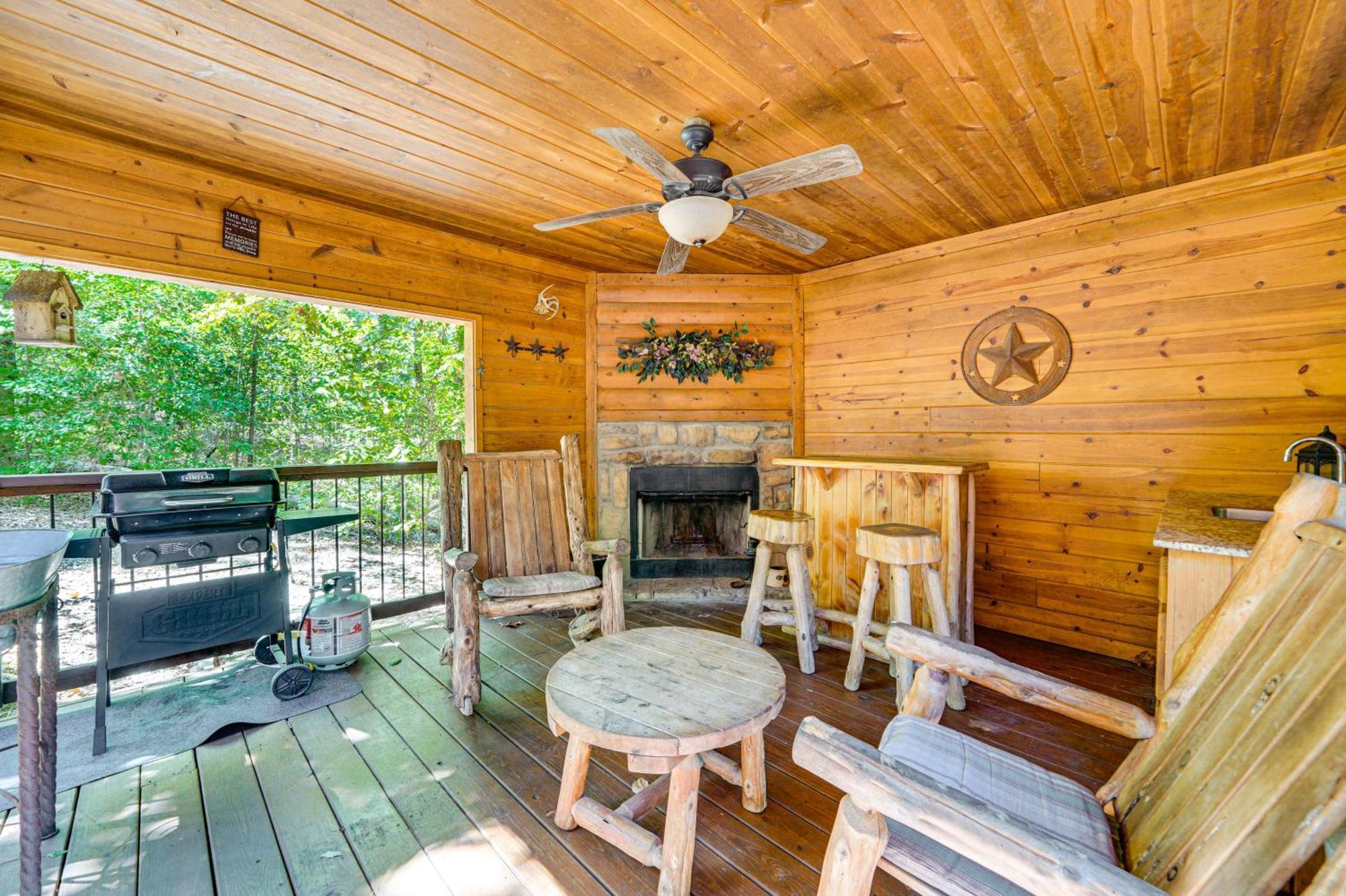 Broken Bow Rental Cabin With Hot Tub And Bar ภายนอก รูปภาพ