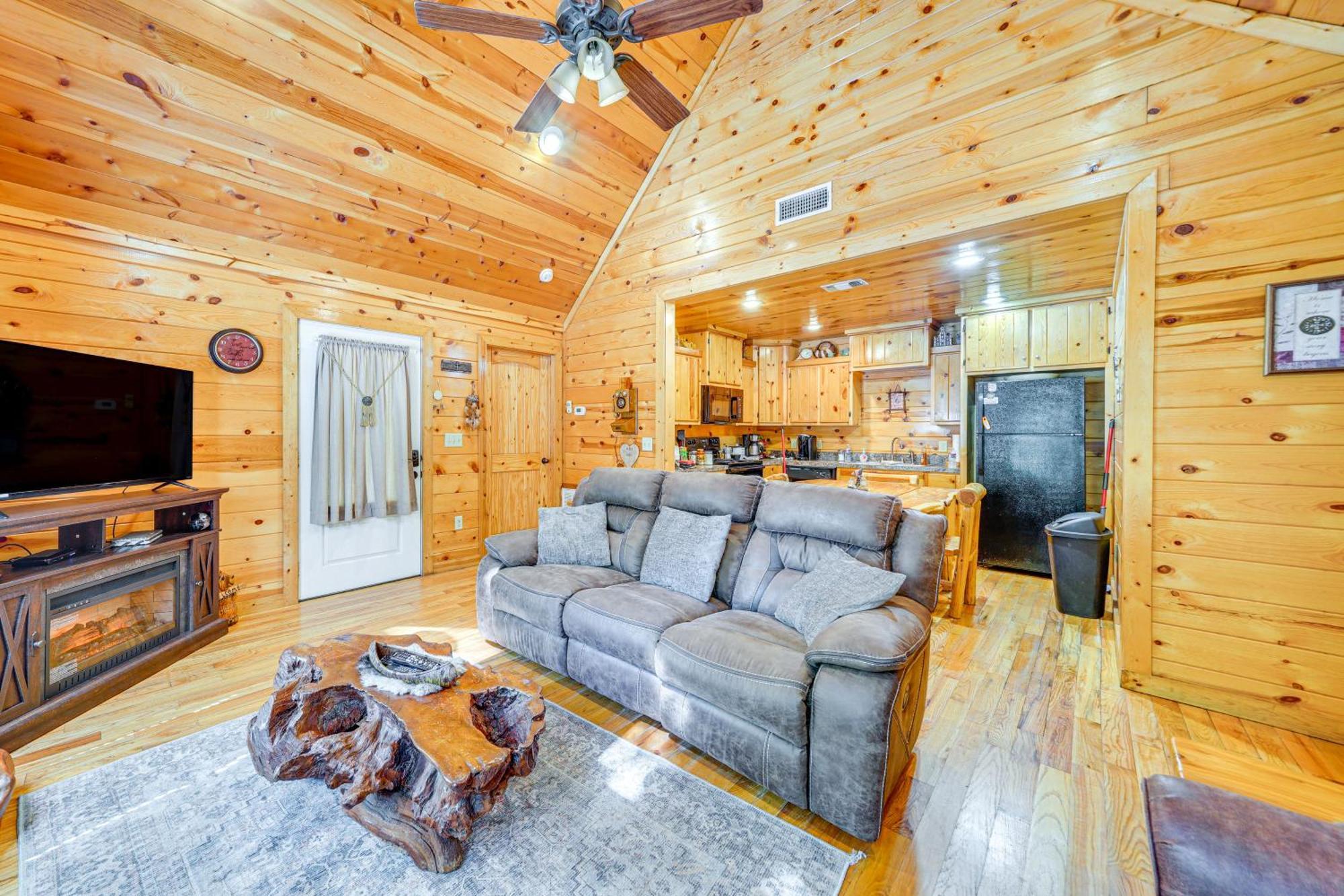 Broken Bow Rental Cabin With Hot Tub And Bar ภายนอก รูปภาพ