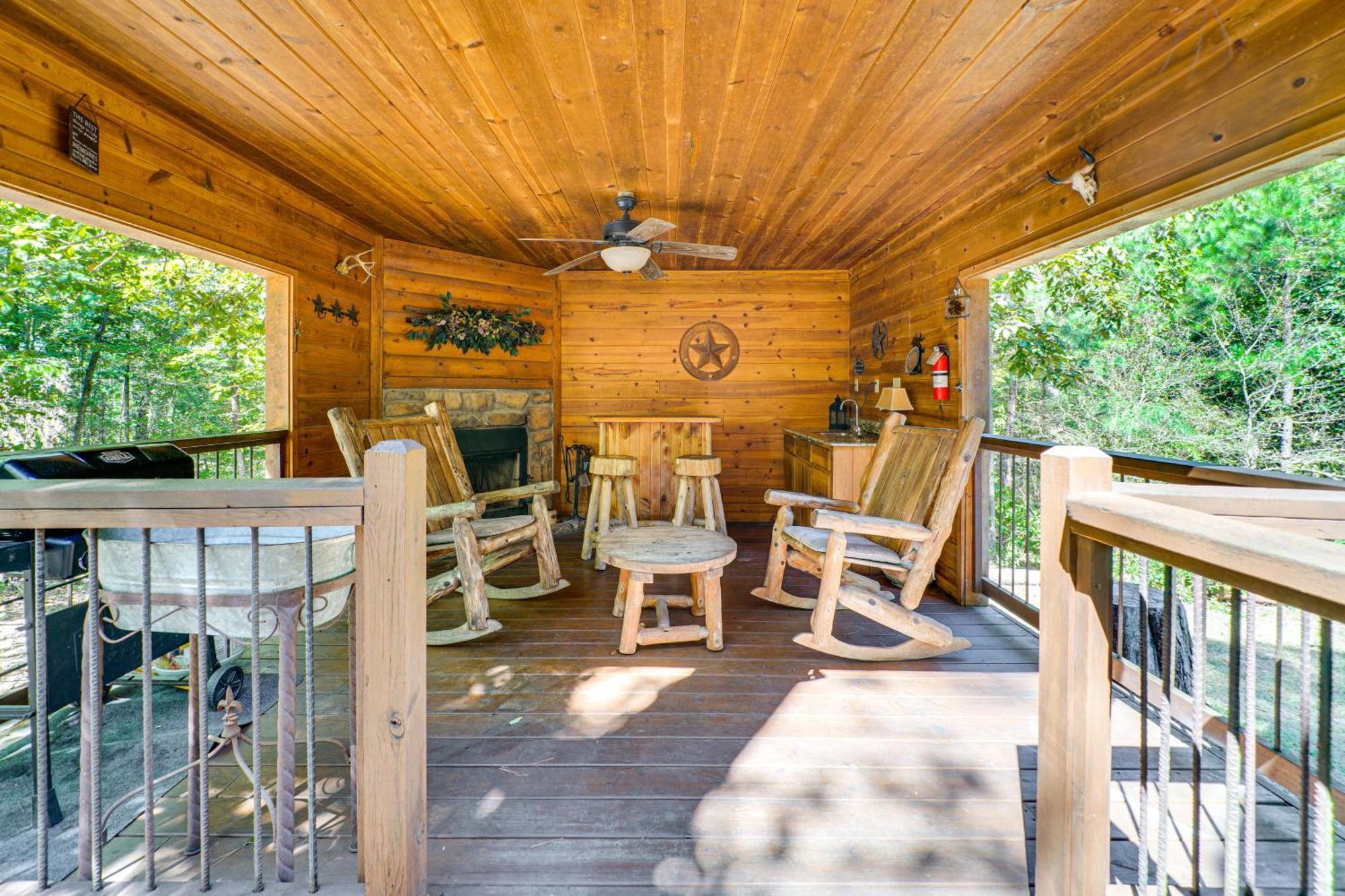 Broken Bow Rental Cabin With Hot Tub And Bar ภายนอก รูปภาพ