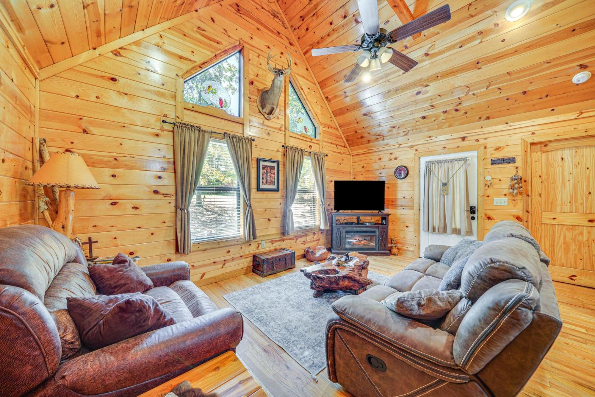Broken Bow Rental Cabin With Hot Tub And Bar ภายนอก รูปภาพ